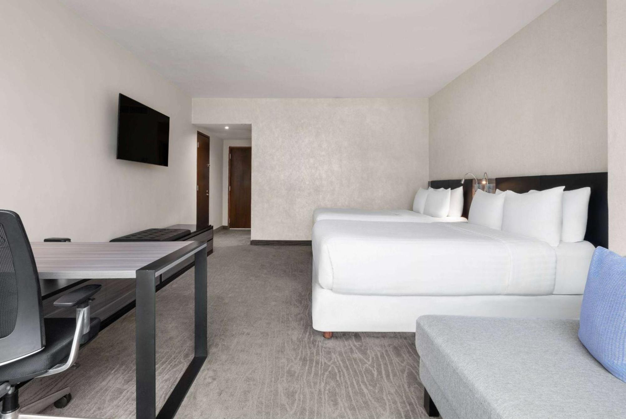 Wyndham Monterrey Ambassador Centro Otel Dış mekan fotoğraf